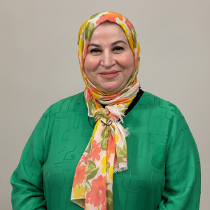 منى همشري