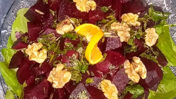 سلطة الشمندر (البنجر )