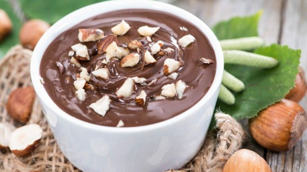 موس النوتيلا بمكوينين فقط