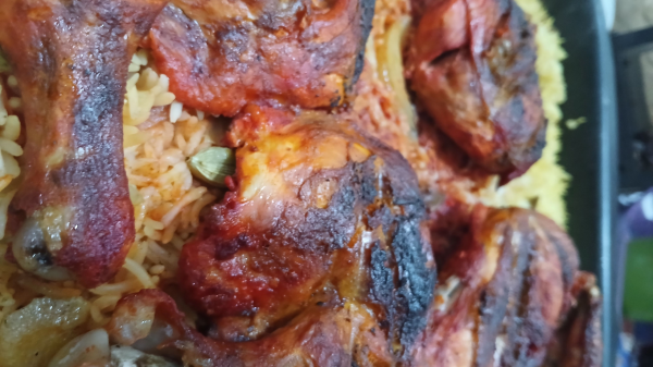 مندي بالفرن