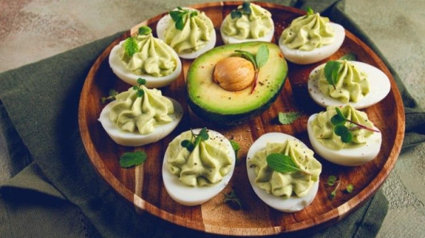 البيض المحشي