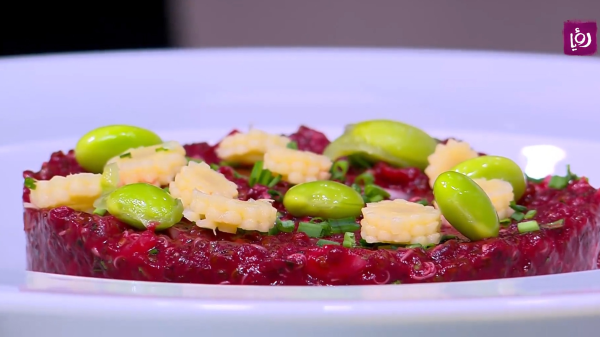 سلطة الكينوا مع الشمندر