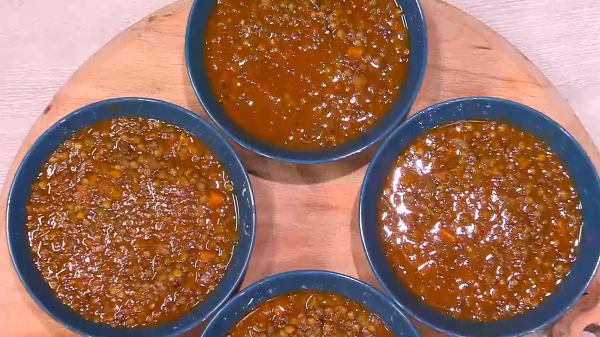 شوربة العدس الغنية