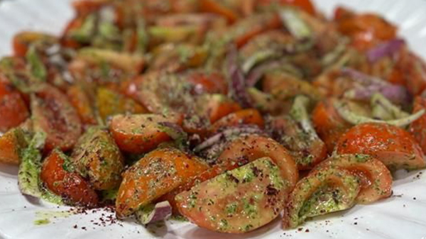 سلطة البندورة الحارة