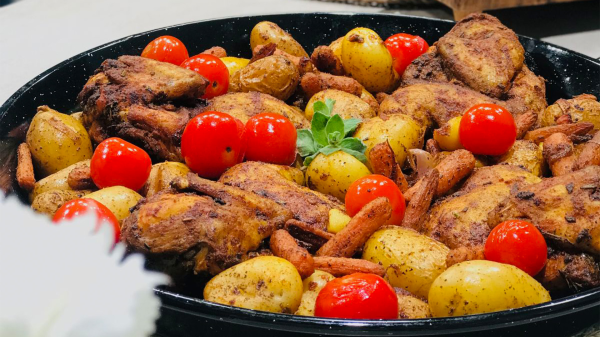 دجاج مشوي بتتبيلة الزعتر واكليل الجبل
